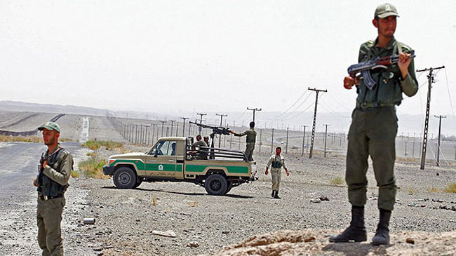 iran-border-guards.jpg