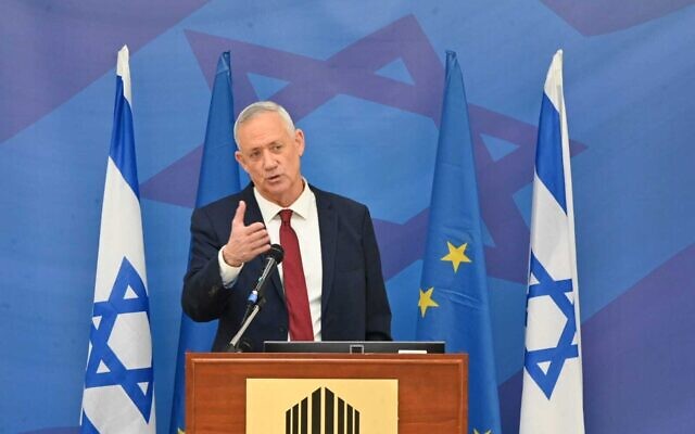 Defense Minister Benny Gantz speaks to ambassadors from EU nations on October 19, 2022 (Ariel Hermoni/Defense Ministry)