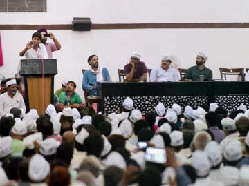 AAP_PAC_meet_PTI_360x270.jpg