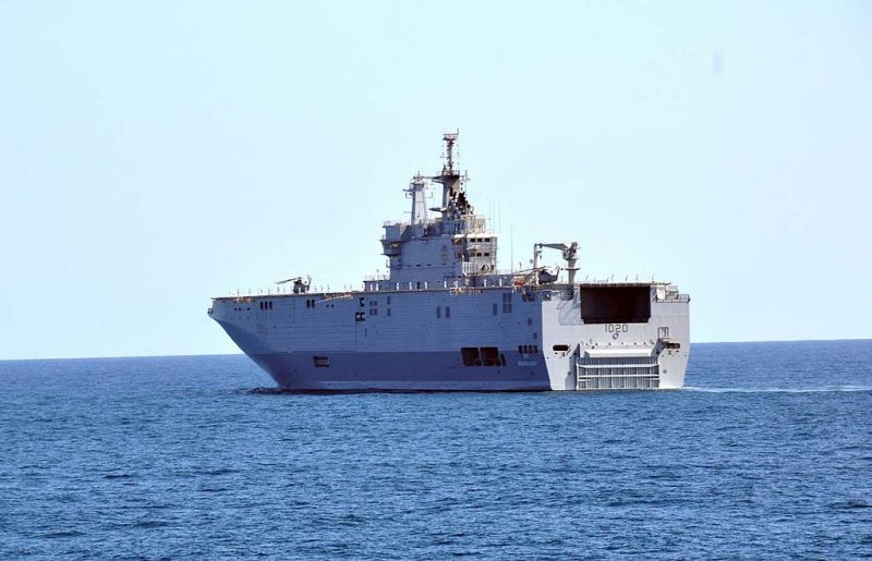 ENS_Anwar_El_Sadat_L1020_Helicopter_Carrier-800x515.jpg