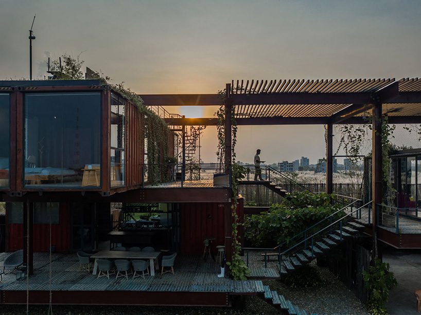 container-house-river-and-rain-bangladesh-designboom-7-818x613.jpg