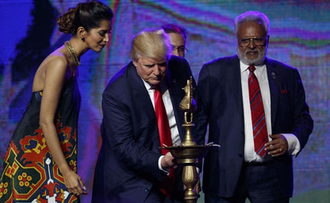 trump-lighting-a-diya_650x400_51476581269.jpg