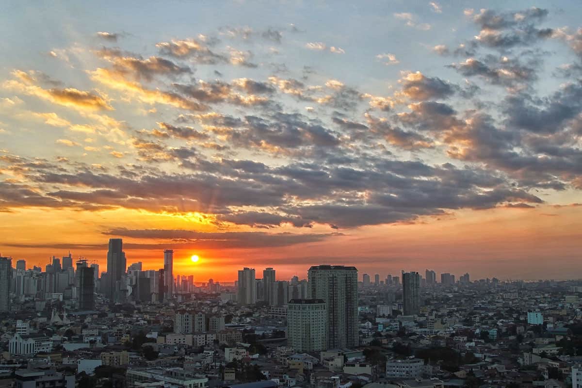 Famous-Manila-Sunset.jpg