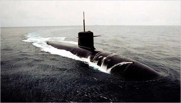 16submarine-600.jpg