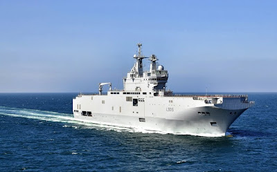 Mistral-Class%2BLHD%2B-%2BDixmude.JPG