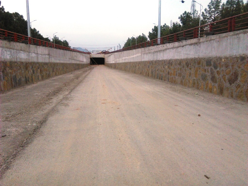 metro_isb_p_ground_tunnel2.jpg