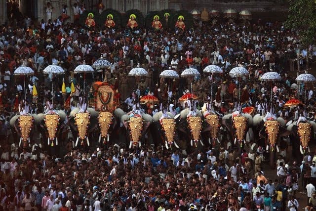 thrissur_pooram.jpg