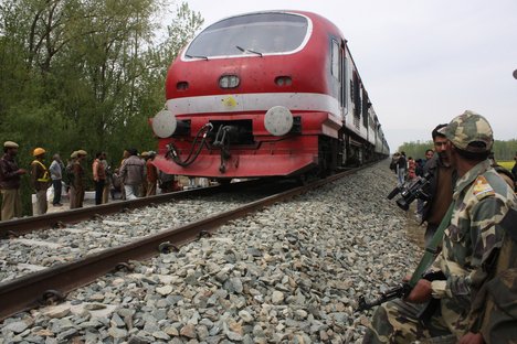 Kashmir+Train+service1.jpg