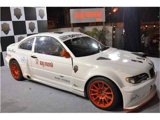 gautam-singhania-first-drifting-car-of-india-3_560x420.jpg