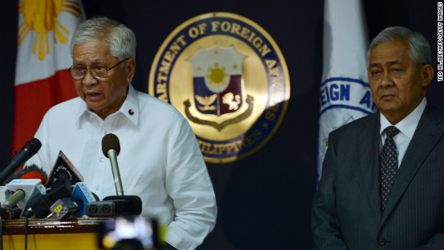 130122100441-philippine-foreign-secretary-albert-del-rosario-story-top.jpg