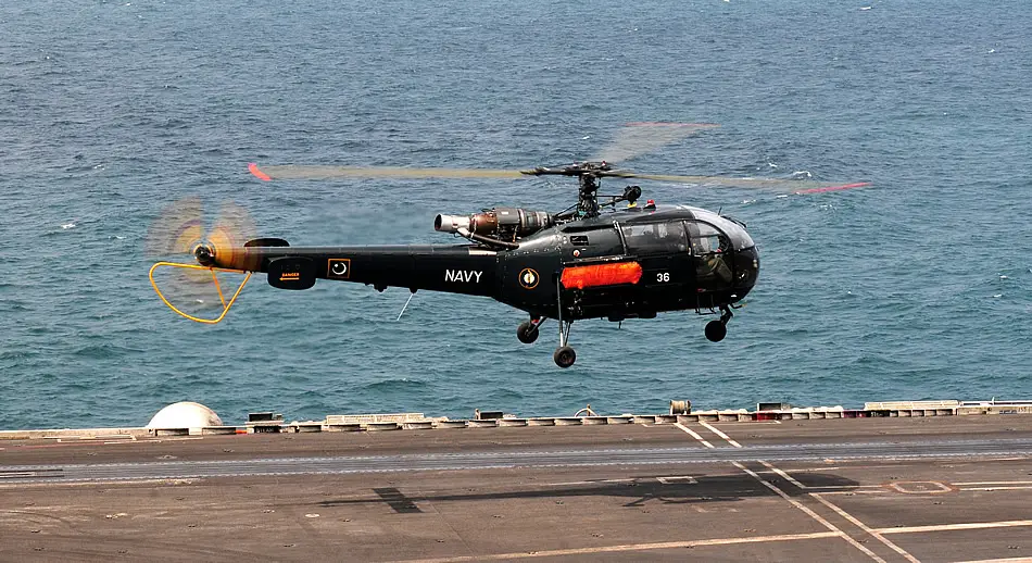 Pakistan-navy-SA-319B-Alouette-III-10-2011.jpg