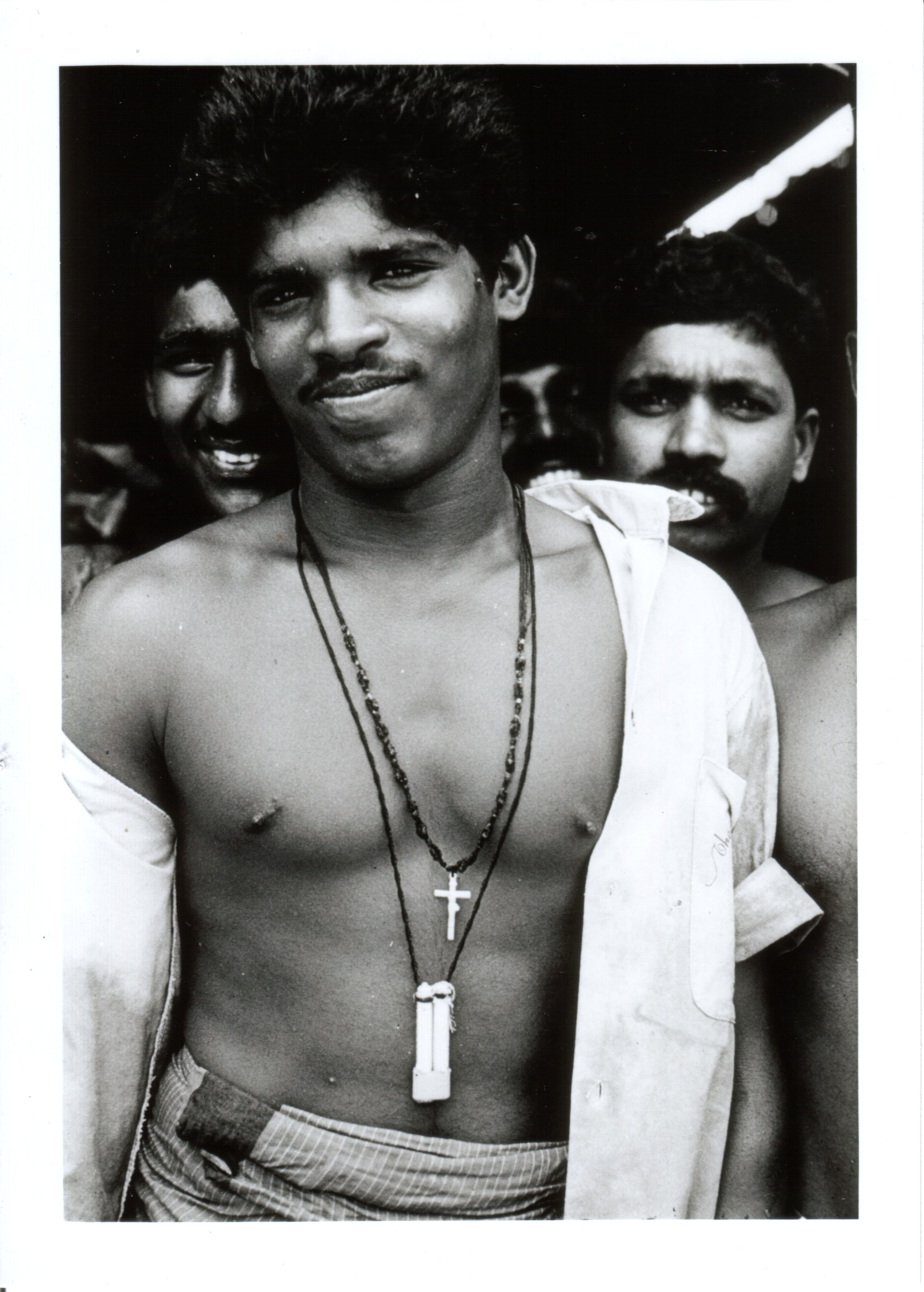 ltte-man-with-cyanide-capsule.jpg