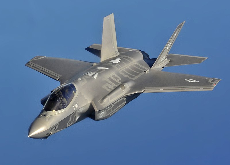 800px-f-35a_flight_cropped.jpg