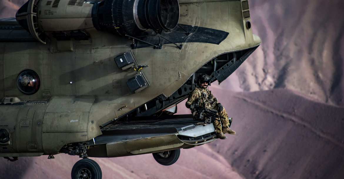 us-army-ch-47f-chinook-afghanistan-4256173-1170x610.jpg