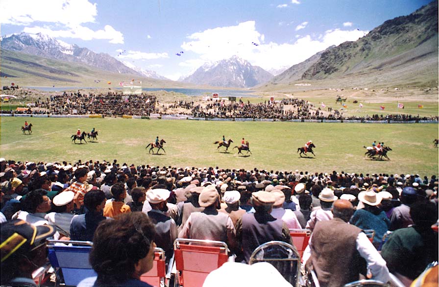 Polo+on+Shandur+Pass.jpg