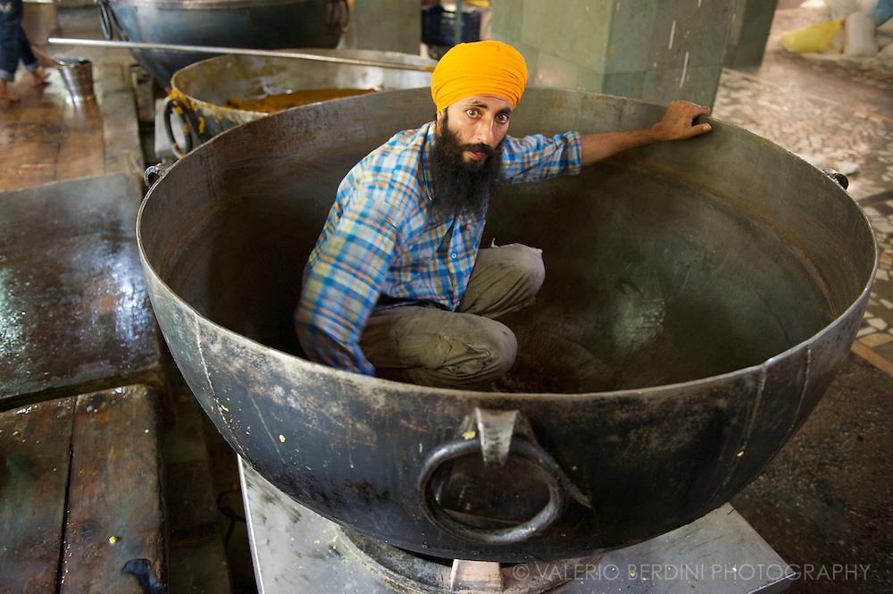 Guru-Ka-Langar13.jpg