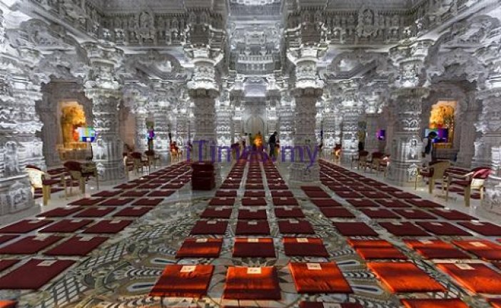 Akshardham-in-New-Jersey-702x432.jpg