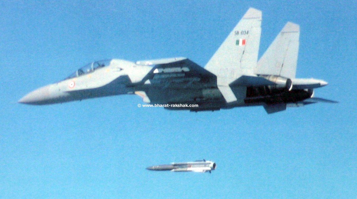 Su-30MKI_KH-31_AS-17_Krypton.jpg