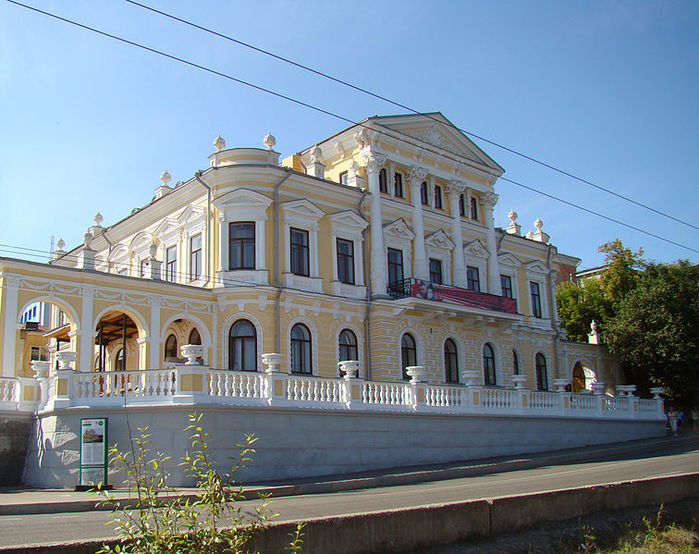 97594434_large_3925073_756pxPerm_Meshkov_House.jpg