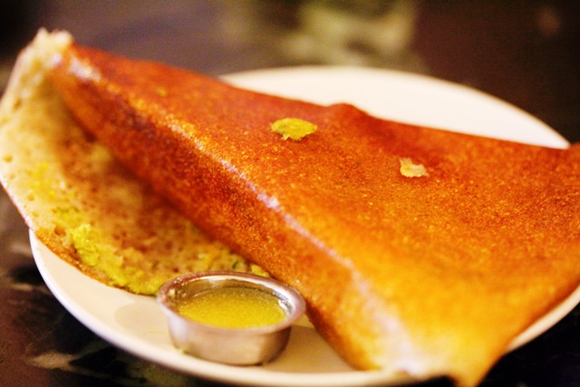 Dosa_and_ghee.jpg