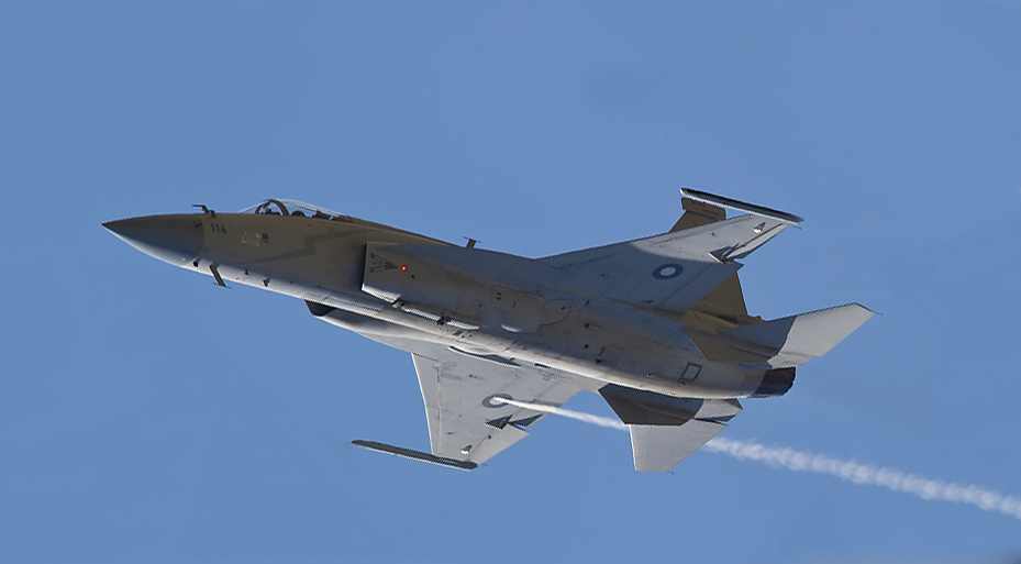 JF-17%20Thunder%20Dubai%20air%20show%20Pakistan%20Aeronautical%20Complex%20%28PAC%29Pakistan%20and%20China%20Aviation%20Technology%20Import-Export%20Corporation%20%28CATIC%29%20Paris%20Air%20Show%20siplay%20pakistan%20air%20force%20paf%20plaaf%20sd10pl1210%20c802ls56ft562missile%20%283%29.jpg