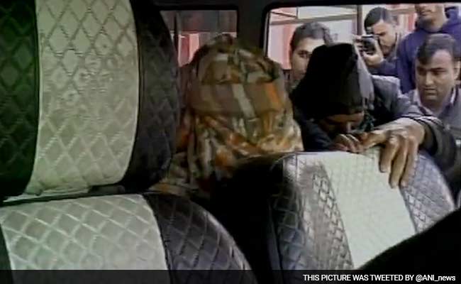 isi-suspect-in-rajouri_650x400_51449304308.jpg