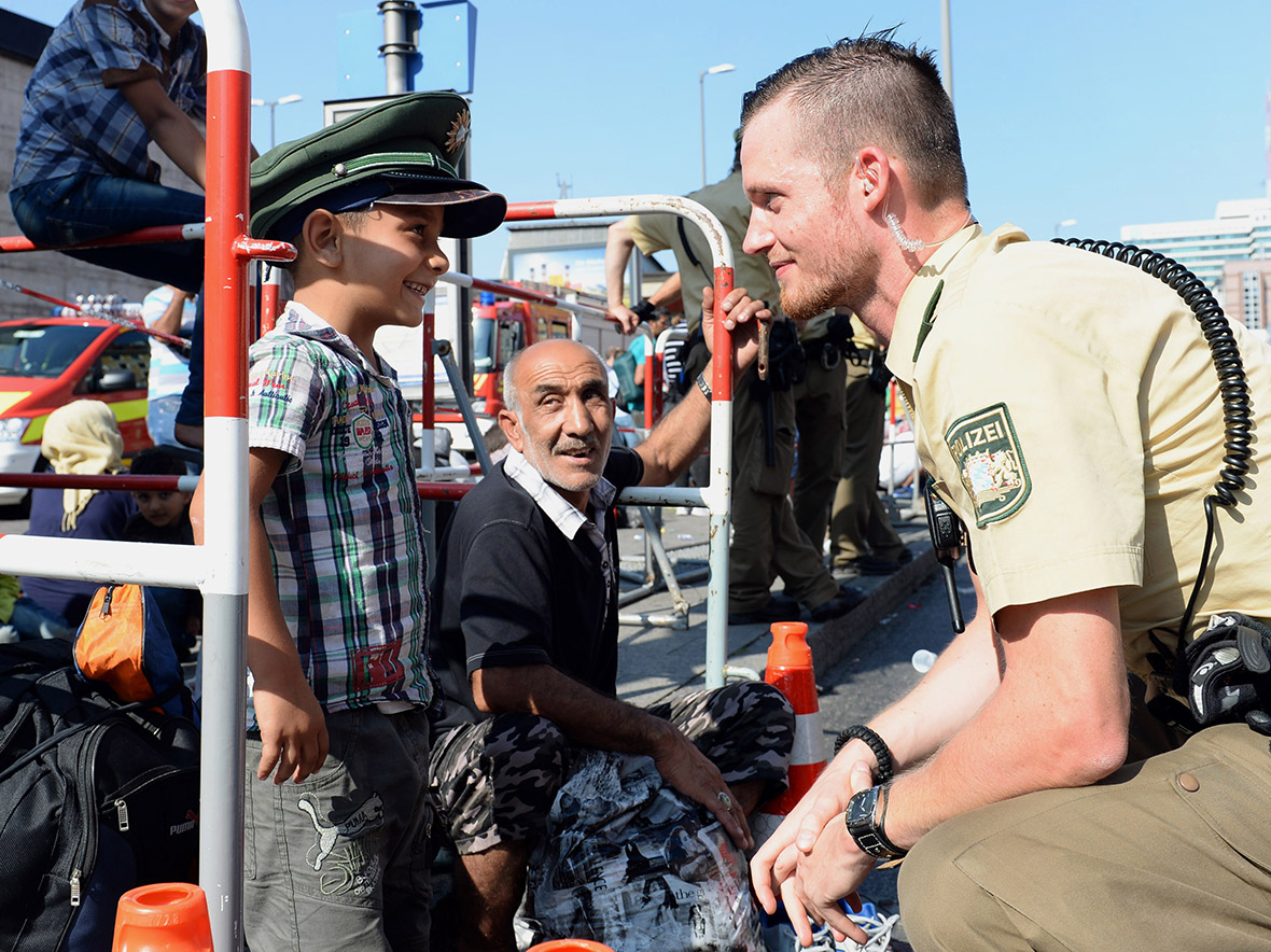 refugees-germany-volunteers-donations.jpg