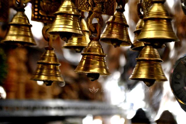 3023-temple-bells.jpg