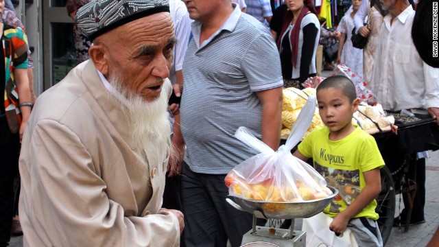 130705025037-xinjiang-market-horizontal-gallery.jpg