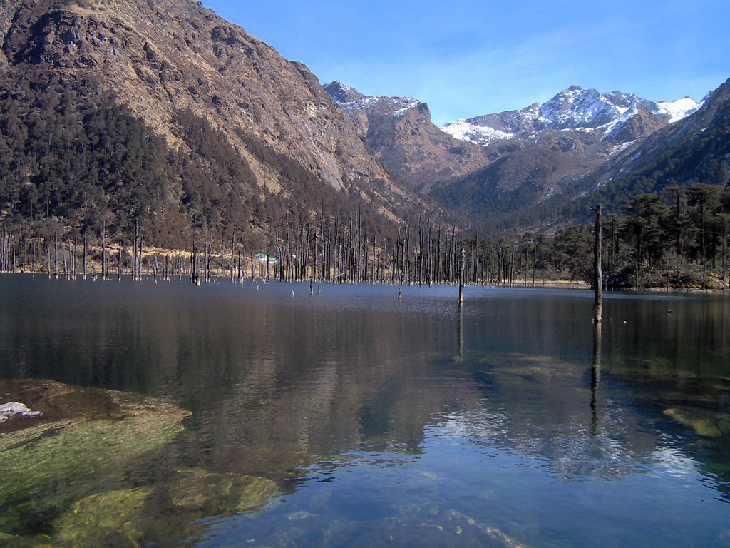 Tawang.%20Sangetsar%20Tso%20or%20Madhuri%20Lake.0.jpg