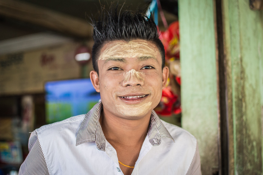 Myanmar-thanaka-boy.jpg