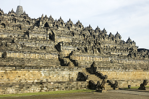 borobudur-3.jpg