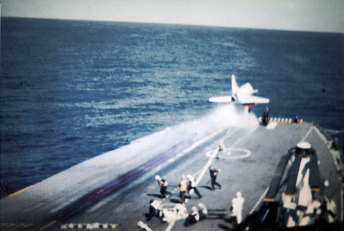 Skyhawk_launch_HMAS_Melbourne.jpg