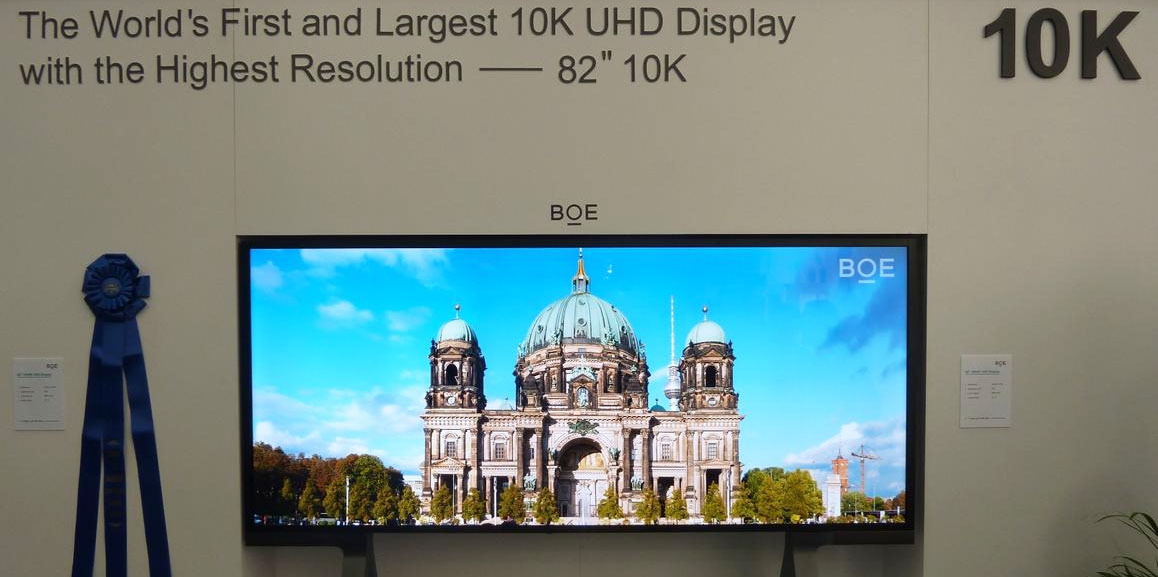 10kdisplay-1l.jpg