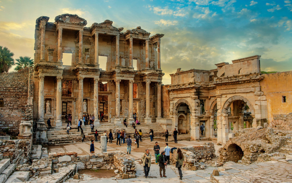 ephesus-ruins-940x588.jpg