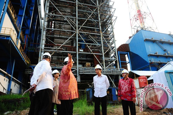 20160603antarafoto-jokowi-resmikan-pln-kalbar-020616-jhw-3.jpg