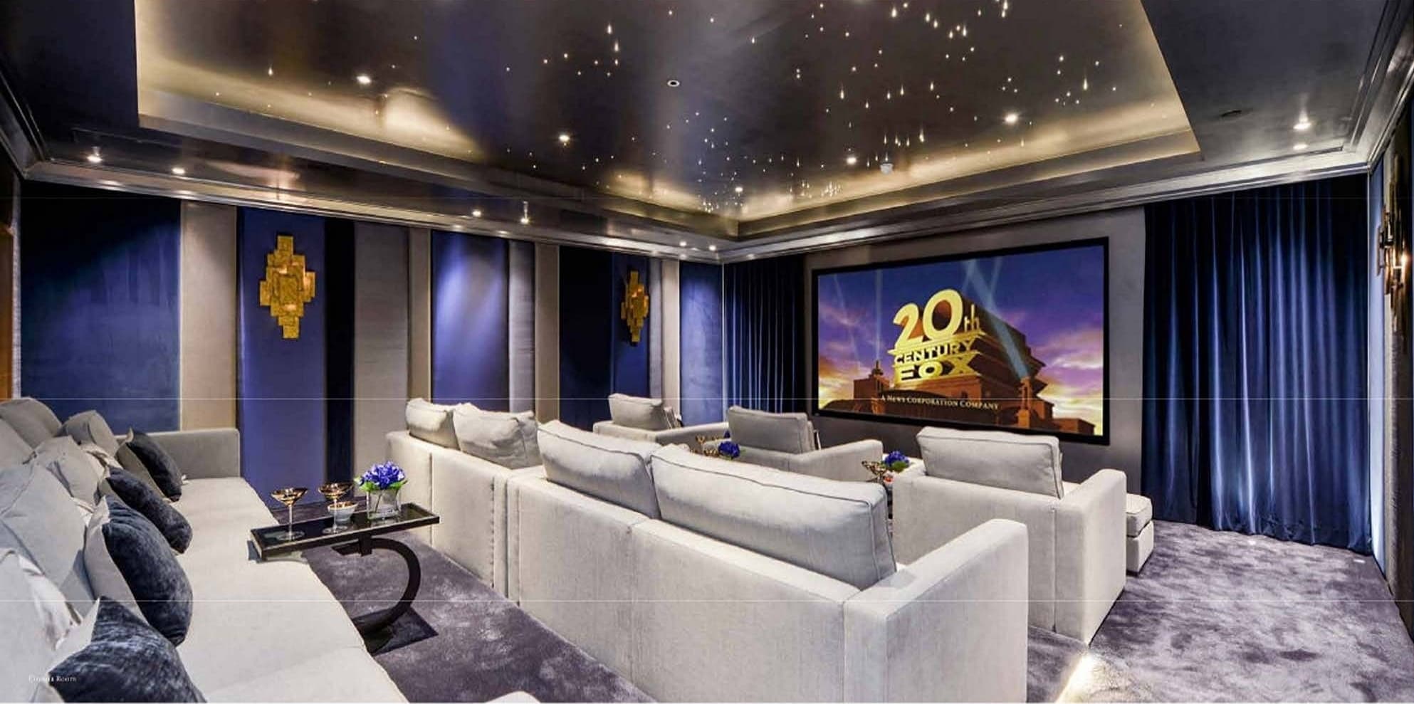 A home cinema in 1 Hyde Park Place. — Photo: Knight Frank Real Estate