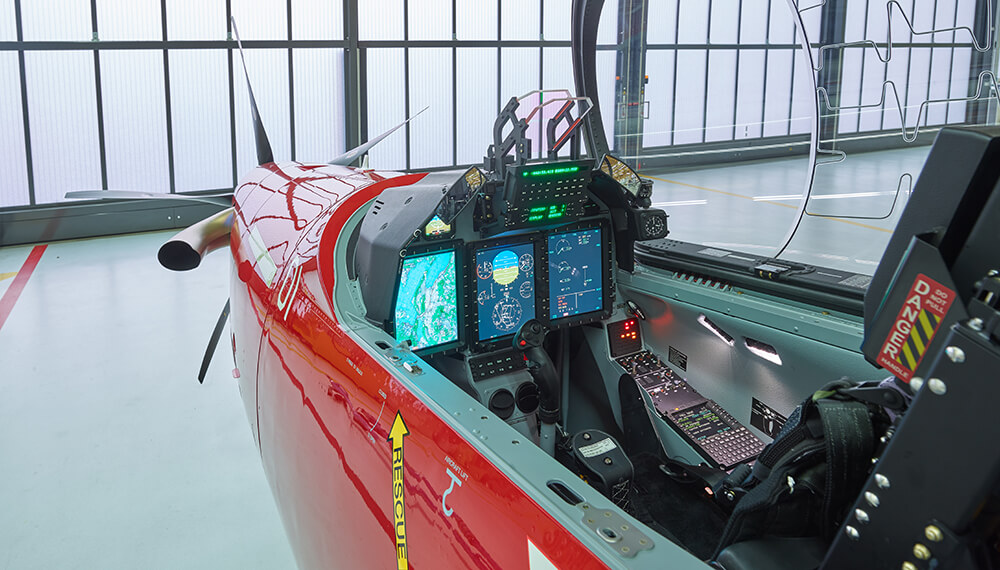 01-pilatus-pc21cockpit-pilatus.jpg