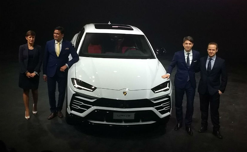 lamborghini-urus_827x510_81515654783.jpg