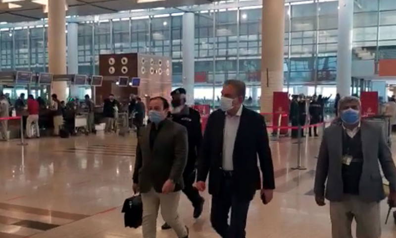 Foreign Minister Shah Mahmood Qureshi (centre) leaves for Egypt on a two-day trip. — Photo courtesy Radio Pak