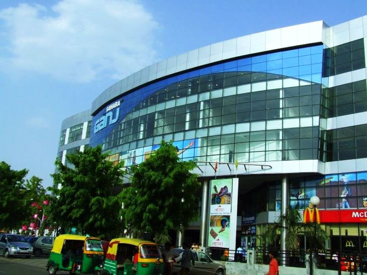 SaharaGanj%20mall_1464866615u80.JPG