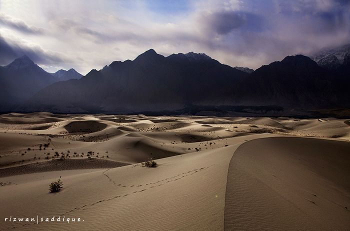 skardu%2Bdesert-rizwanSaddique.jpg