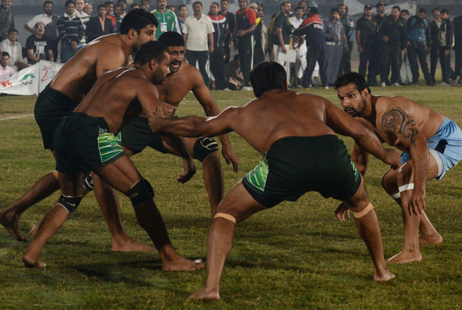 7-pakistan-kabbadi-win-asia-cup-final-afp-670.jpg