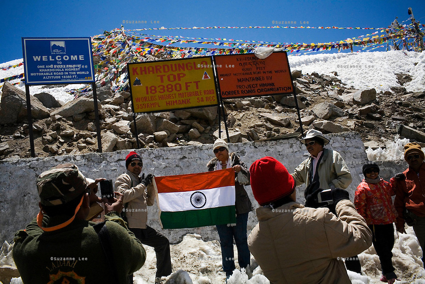 SLee20090604-Nubra-Valley-2013.jpg