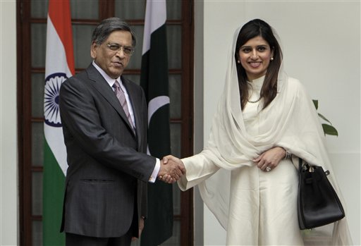 SM+Krishna+Hina+Rabbani+Khar_India+Vist.jpg