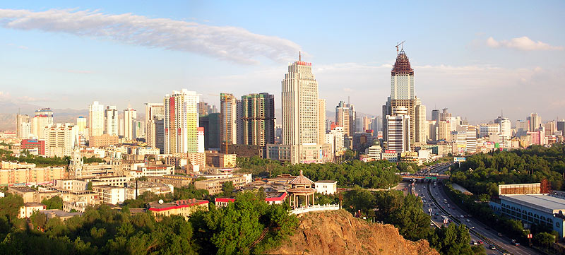 Urumqi_panorama.jpg