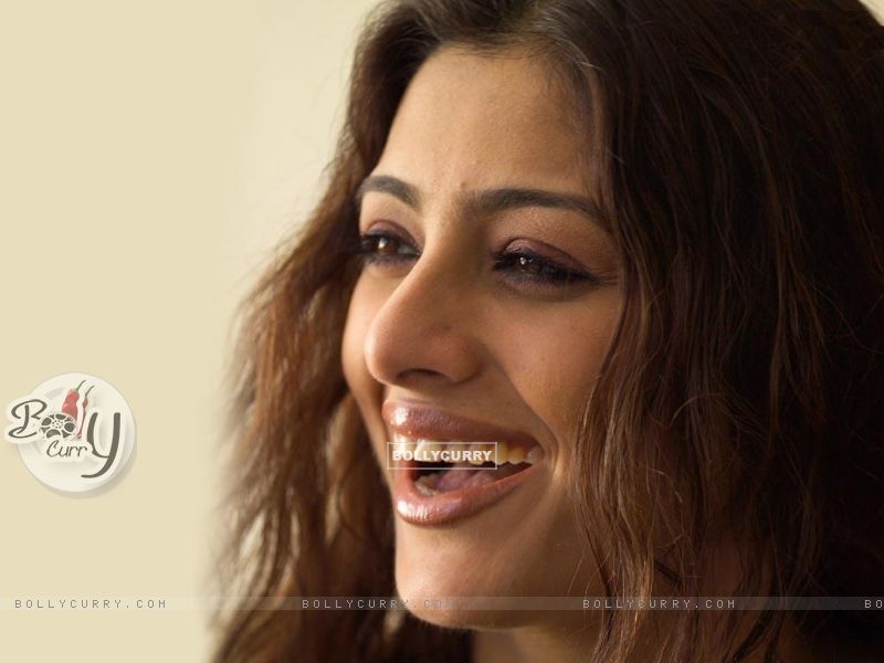 28787-tabu-hashmi.jpg