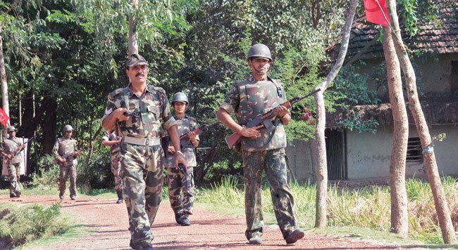 naxals-1-1_650_021714090211.jpg