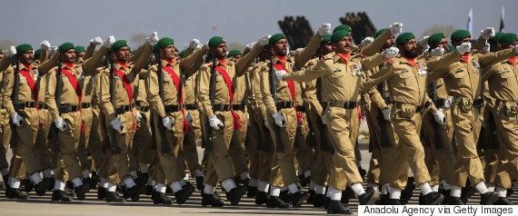 r-PAKISTAN-MILITARY-large570.jpg