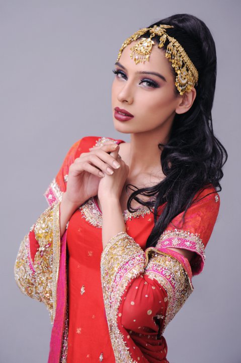 Nooray-Bhatti-Bridal-12.jpg